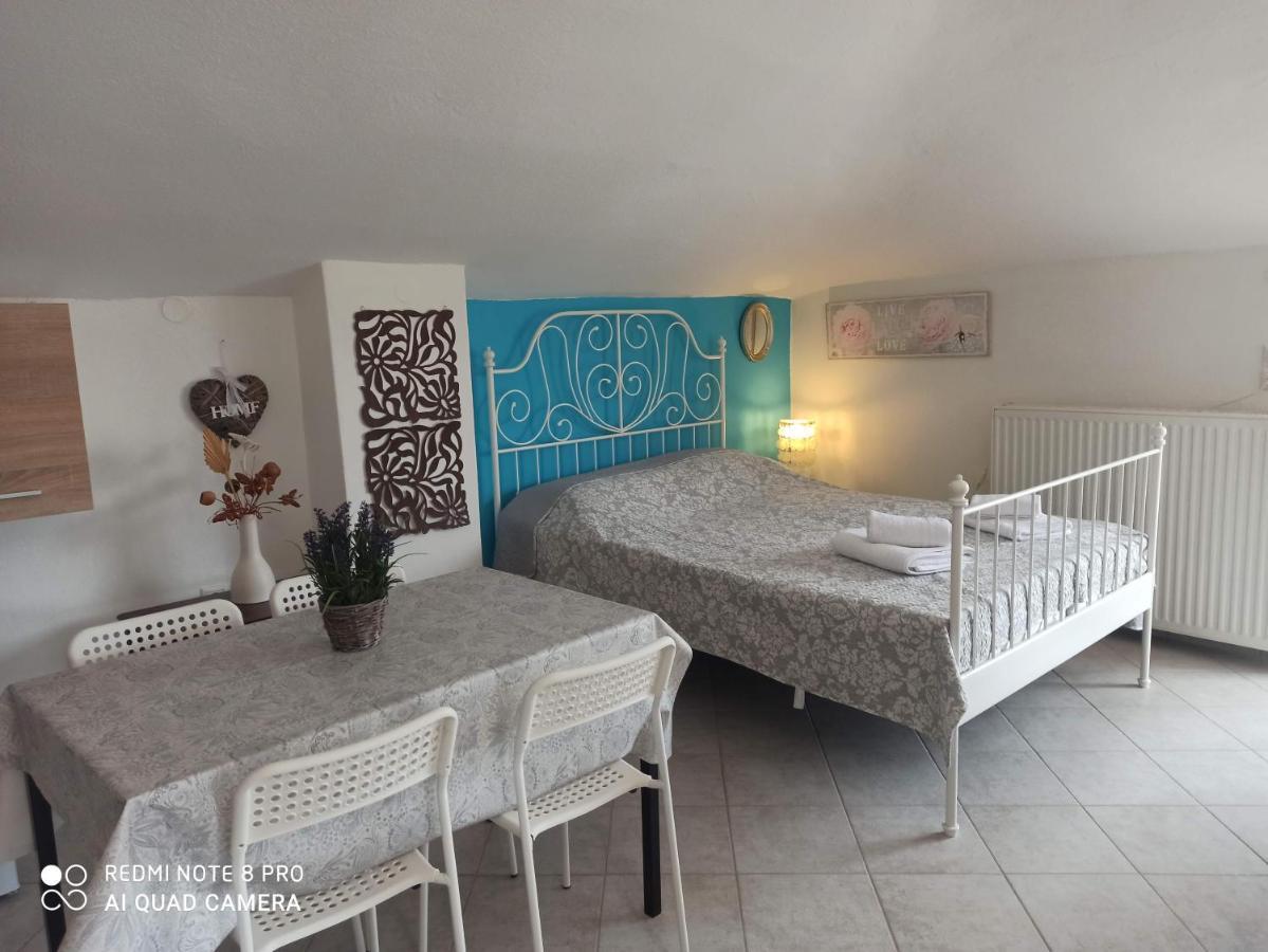 Olga'S Apartments Olympus And Garden View เนอา มิคานิโอนา ภายนอก รูปภาพ